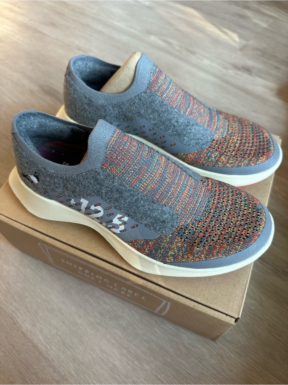 Allbirds staple dasher, grey multi, limited edition collab men’s 8 / women’s 9.5